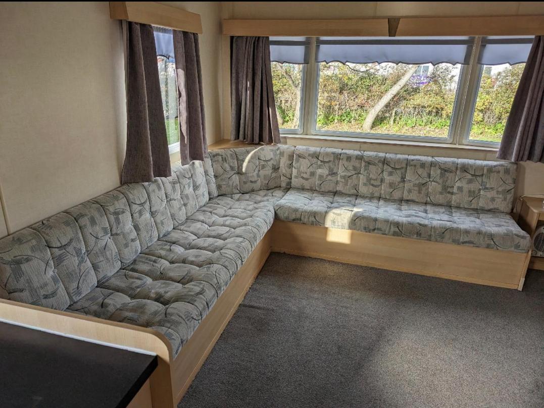 A&J Caravan 14 Kinmel Bay Exterior photo